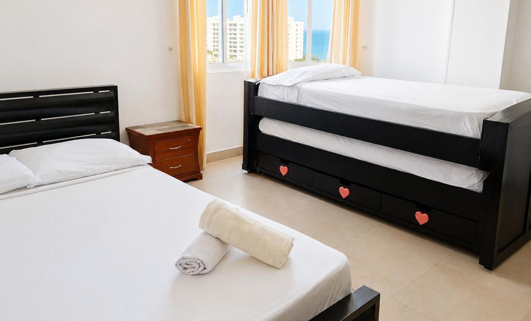 Torres Del Pegasus Group Apartamento
